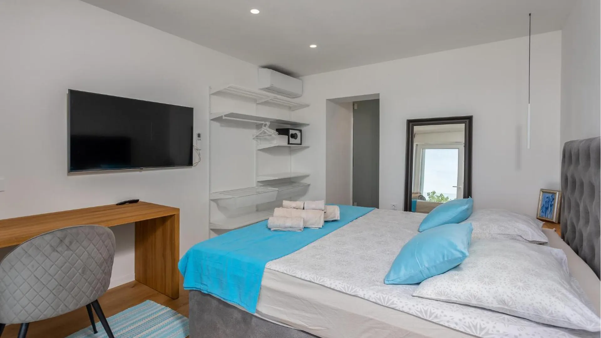 Beautiful Home In Rab With House Sea View Rab Town 0*,