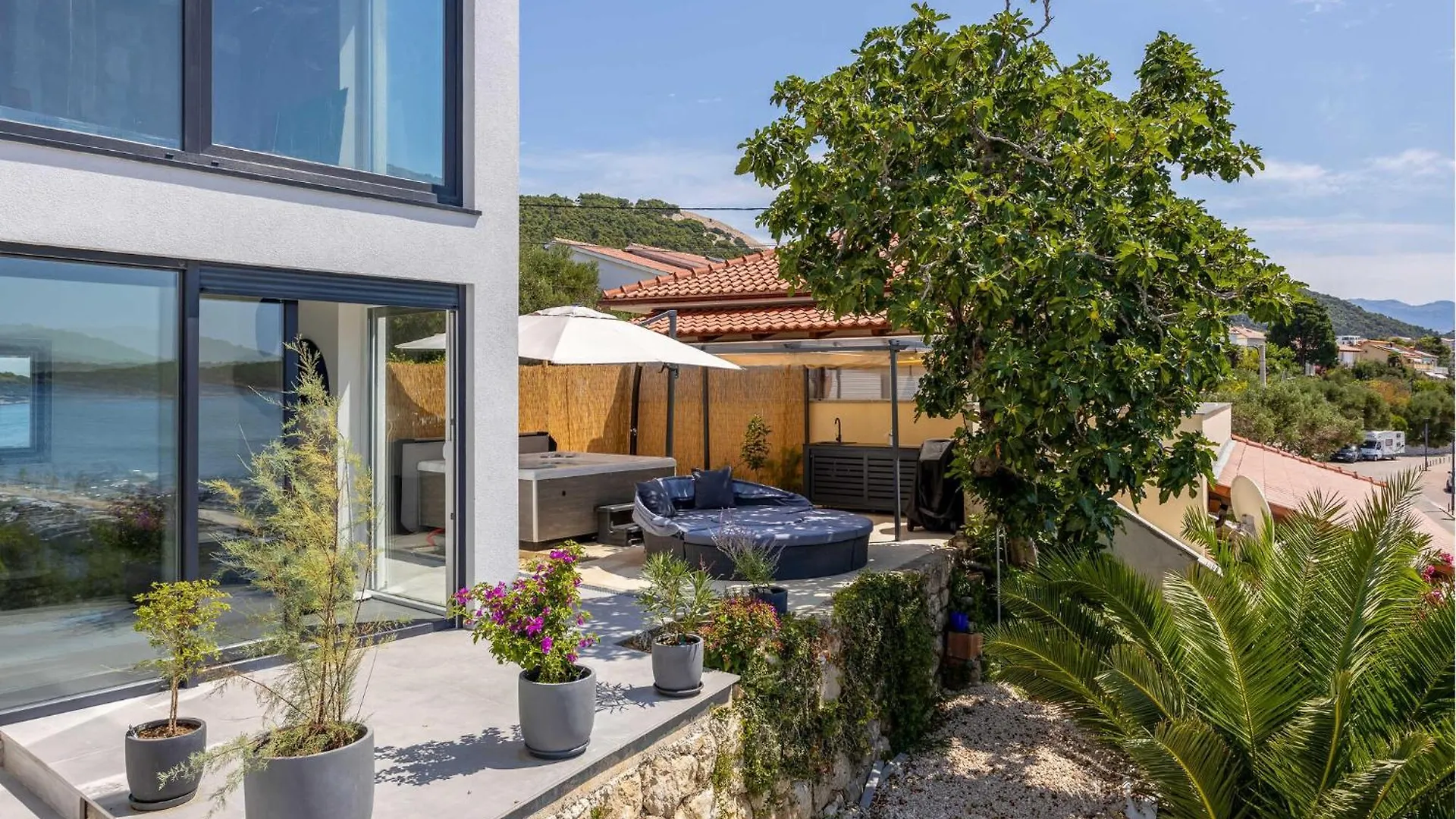 Beautiful Home In Rab With House Sea View Rab Town